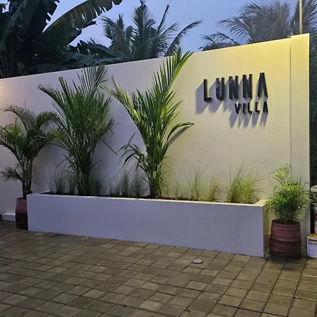 Lunna Villa Kuta  Exterior photo