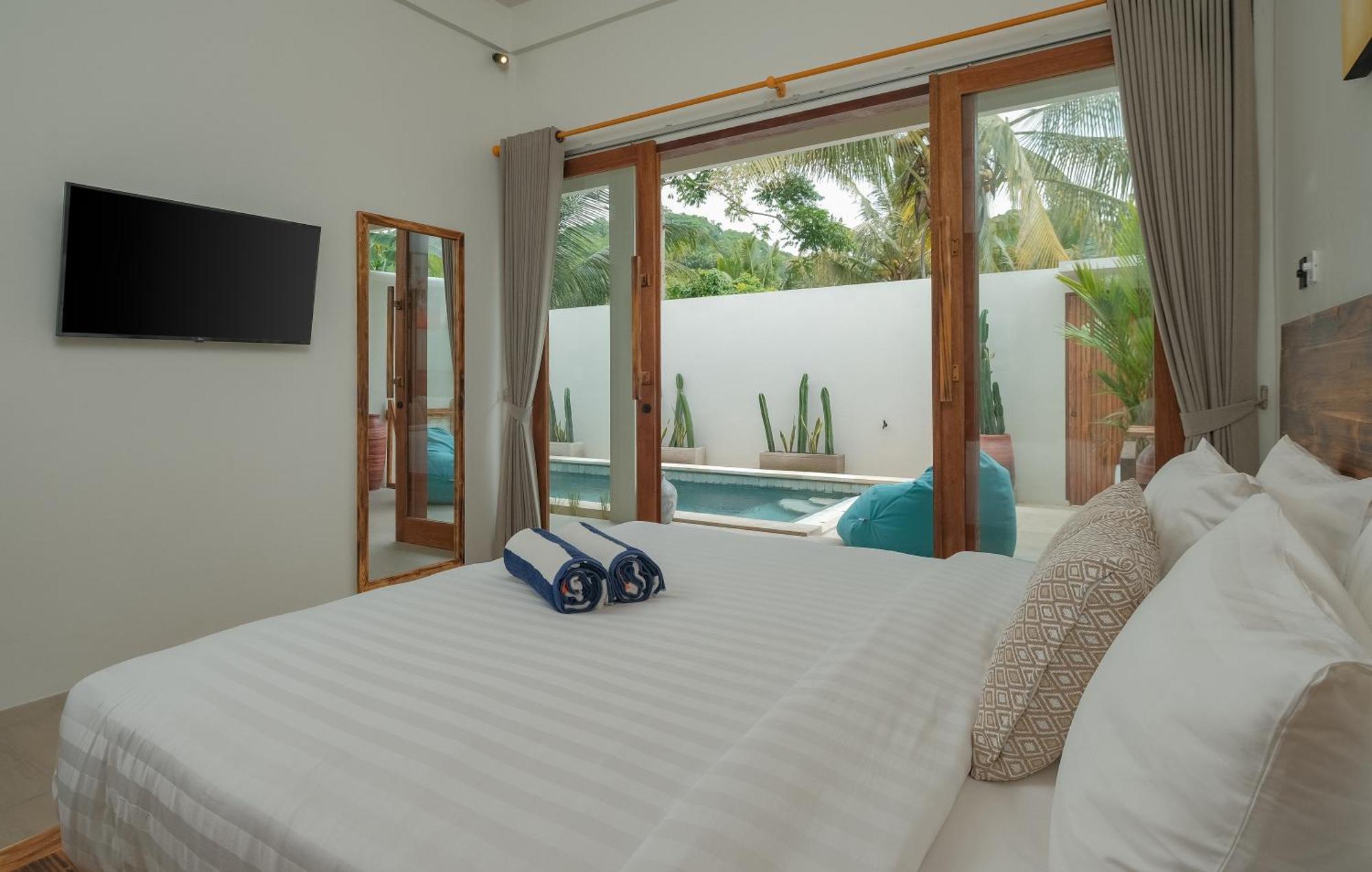 Lunna Villa Kuta (Lombok)
